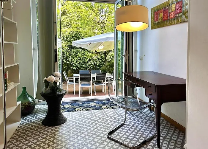 Private Oasis With Outdoor Piazza Liberta アパート *